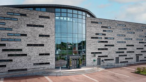 Sparekassen Danmark, Erhverv Aars