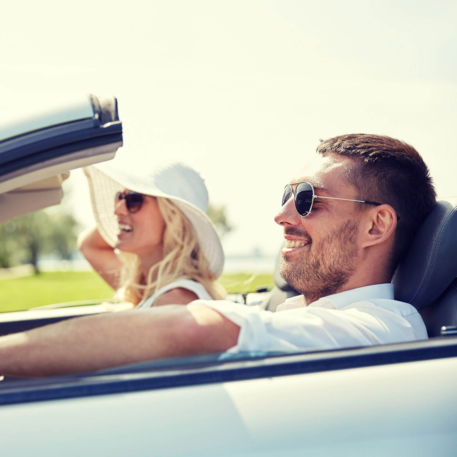 Rabat på billeje ved Avis og Hertz